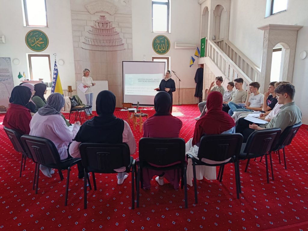 Bh. medrese: Počeo treći modul edukacije za mlade